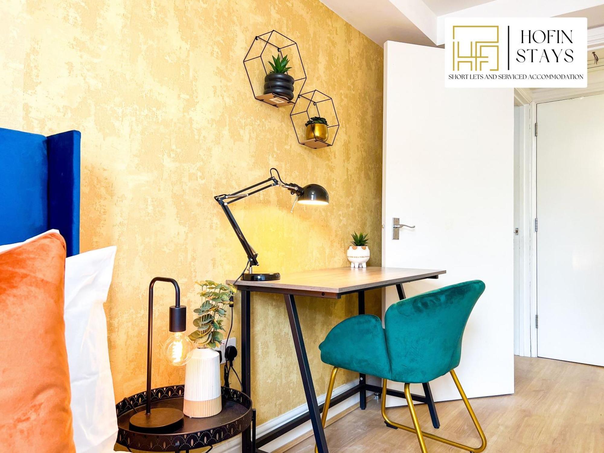 Last-Minute Reserve L Premium Deal On 2 Double Bed Apartment For 6 Guests L Best Deals L Hofin Stays Short Lets & Serviced Accommodation London Exterior photo